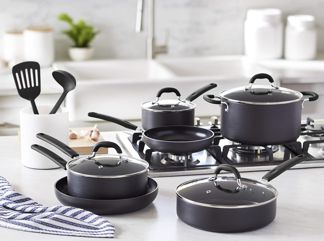 The Ultimate Cookware Buying Guide: How to Choose the Right Pots, Pans, and More for Your Kitchen