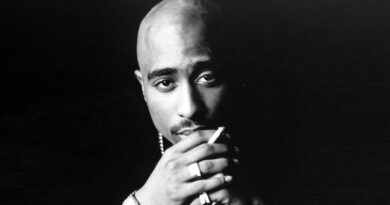 Top 4 Tupac Shakur’s Songs Everyone Must Listen